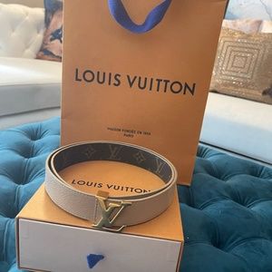 Louis Vuitton LV Initiales 30mm Reversible Belt